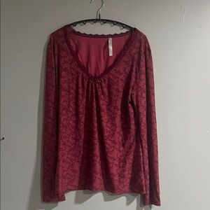 Denver Hayes Burgundy Long Sleeve Top Small
